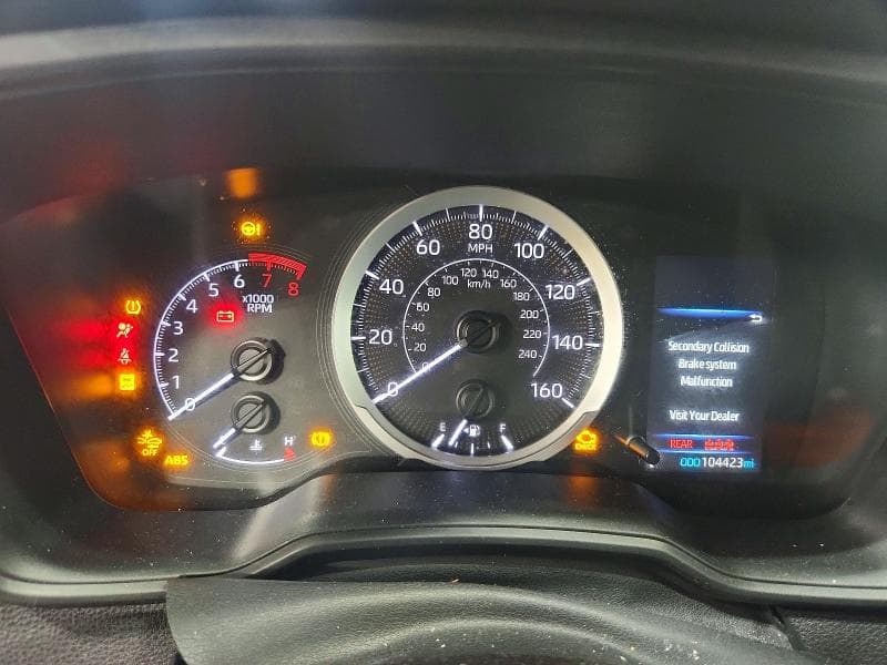 2021 TOYOTA COROLLA LE 9