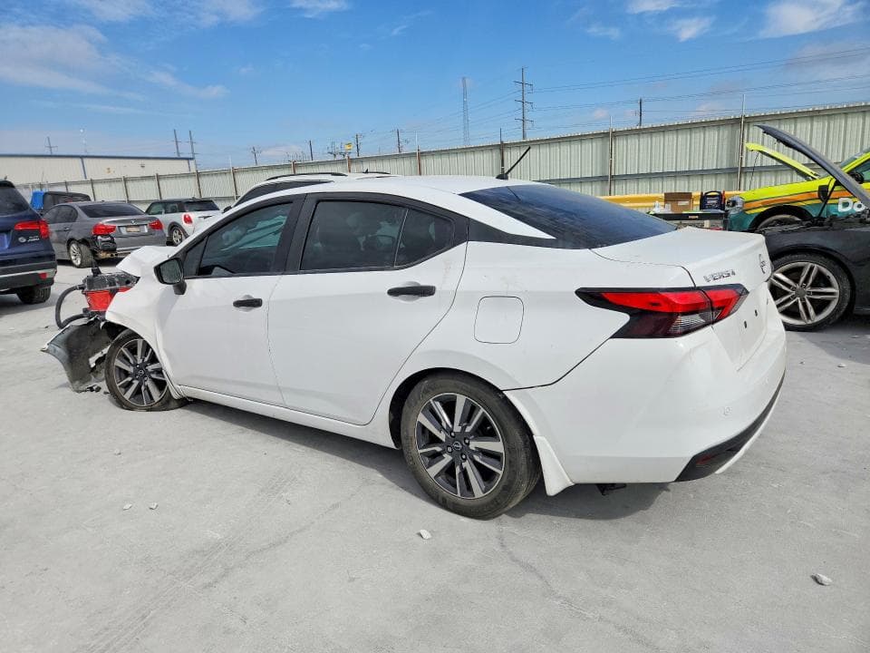 2024 NISSAN VERSA S 2