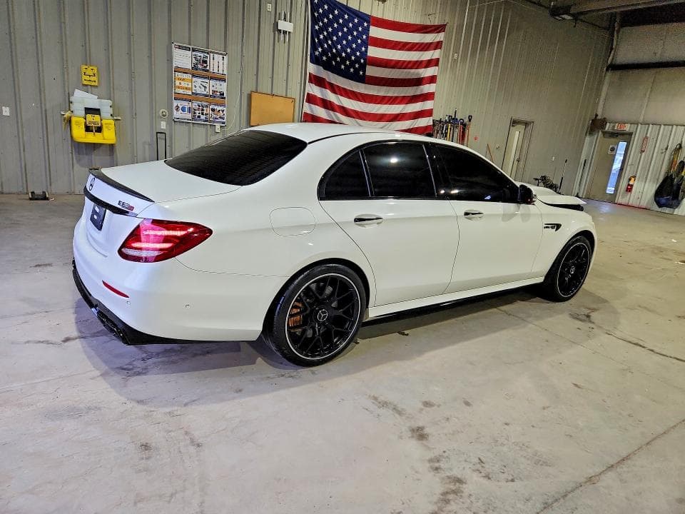 2018 MERCEDES-BENZ E 63 AMG-S 3