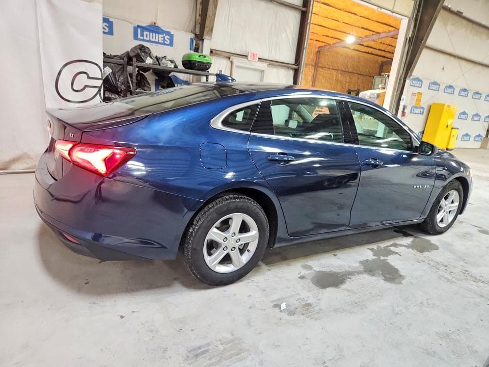 2022 CHEVROLET MALIBU LT 3