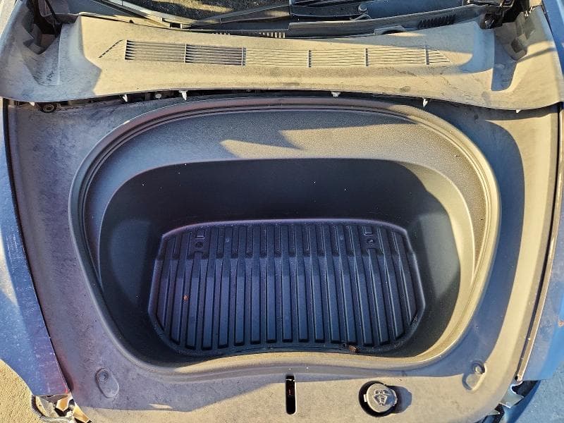 2024 TESLA MODEL 3 11