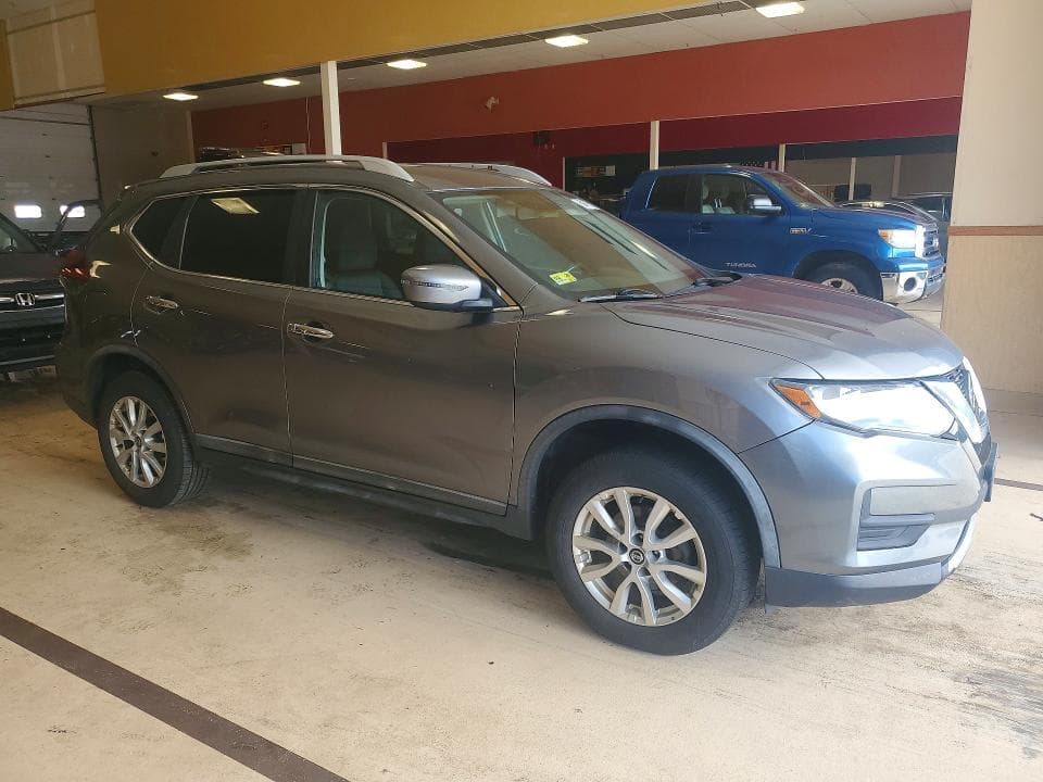 2018 NISSAN ROGUE SV 4