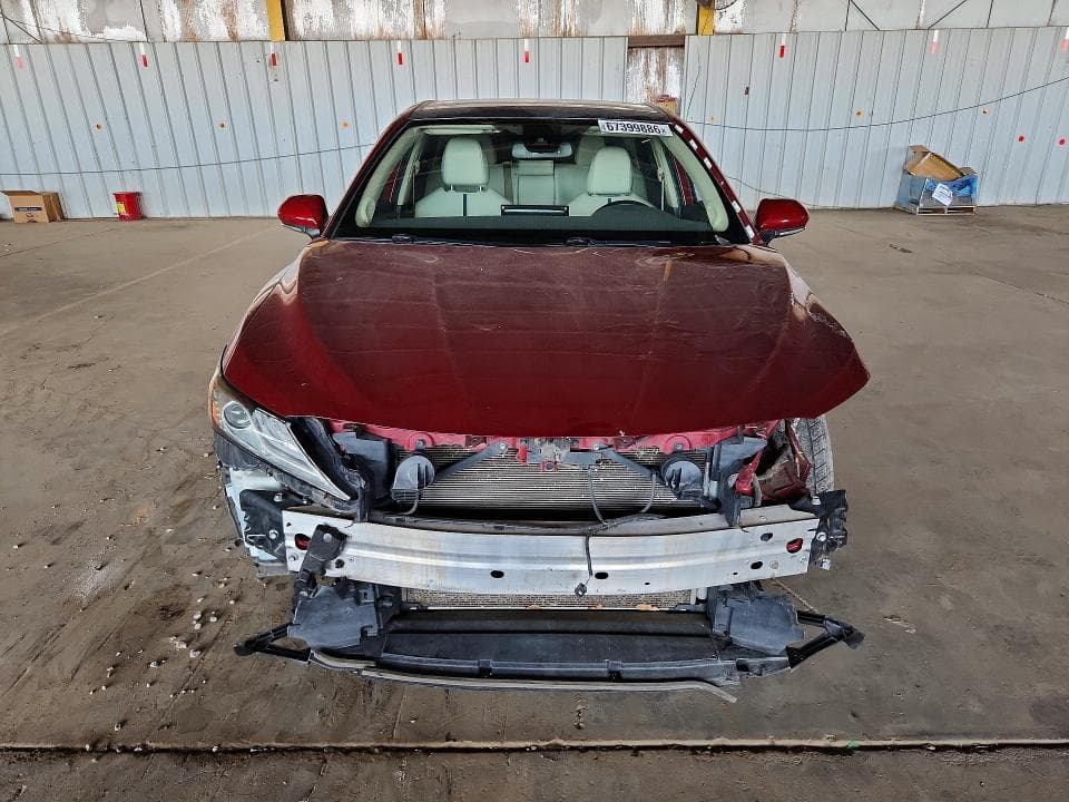 2022 TOYOTA CAMRY XLE 5