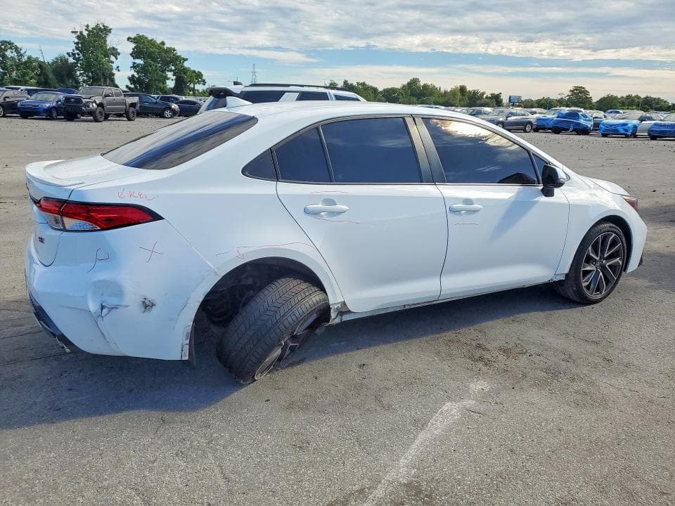 2020 TOYOTA COROLLA SE 3