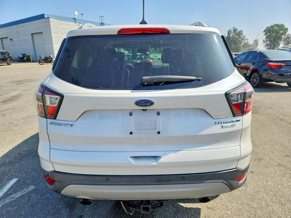 2018 FORD ESCAPE TITANIUM 6