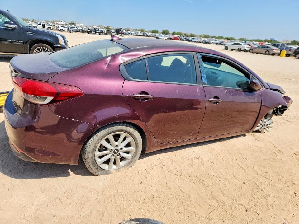 2017 KIA FORTE LX 3