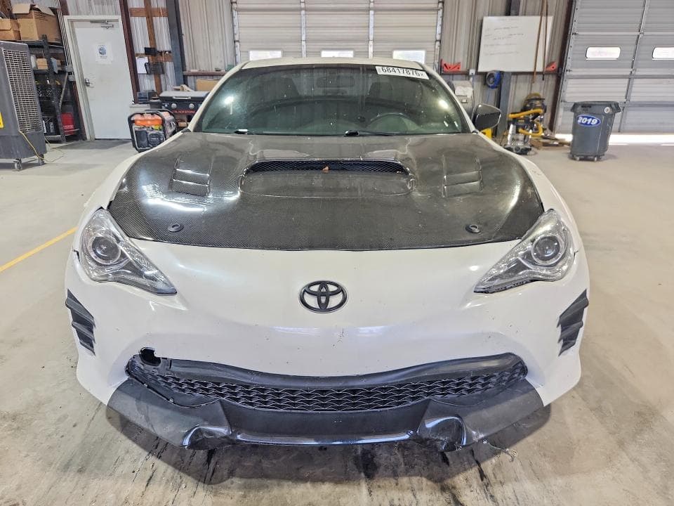 2017 TOYOTA 86 SPECIAL EDITION 5
