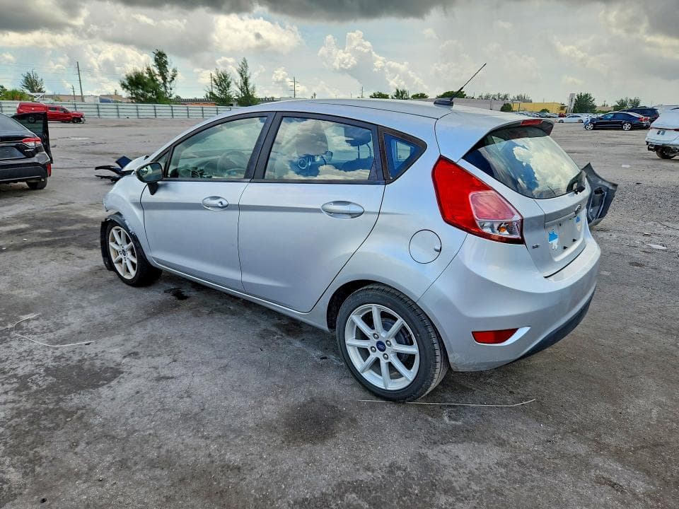 2019 FORD FIESTA SE 2
