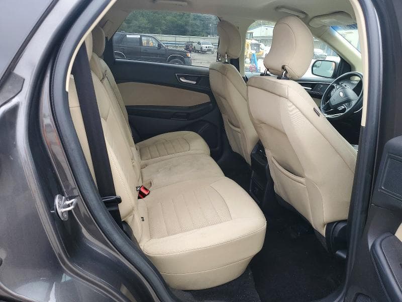 2018 FORD EDGE SE 11