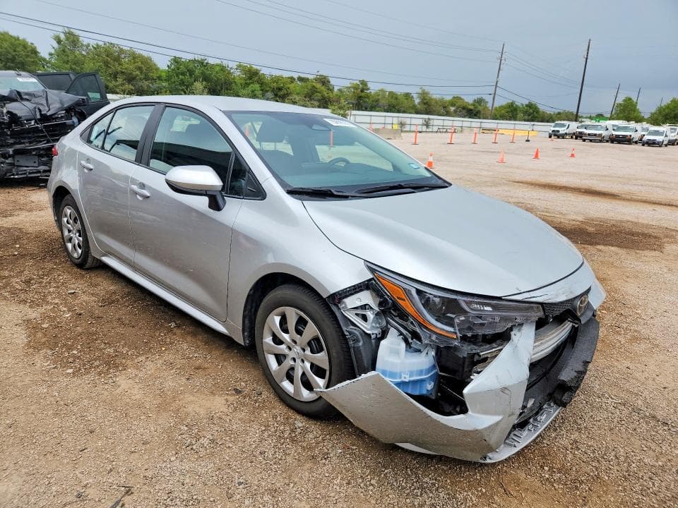 2026 TOYOTA COROLLA LE 4