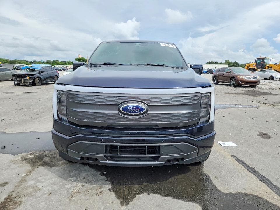 2023 FORD F150 LIGHTNING PRO 5