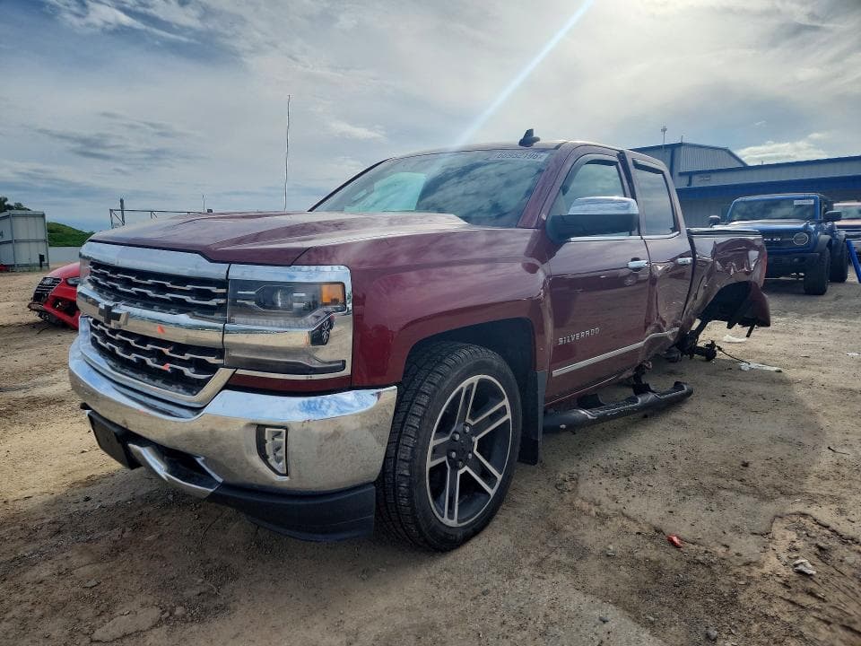 2017 CHEVROLET SILVERADO - 1