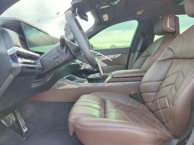 2023 BMW 760 XI 7