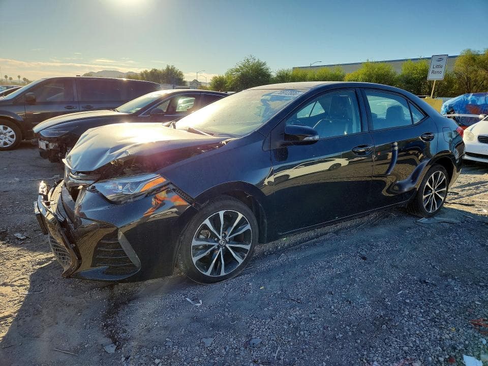 2017 TOYOTA COROLLA SE