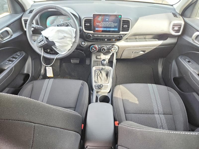 2026 HYUNDAI VENUE SEL 8