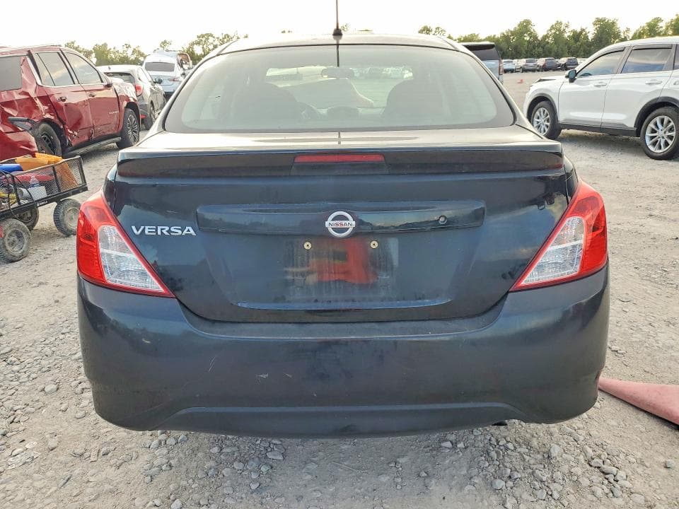 2018 NISSAN VERSA S PLUS 6