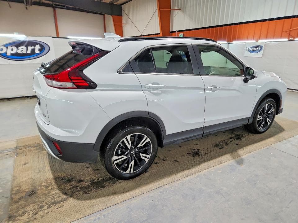 2024 MITSUBISHI ECLIPSE CROSS LE 3