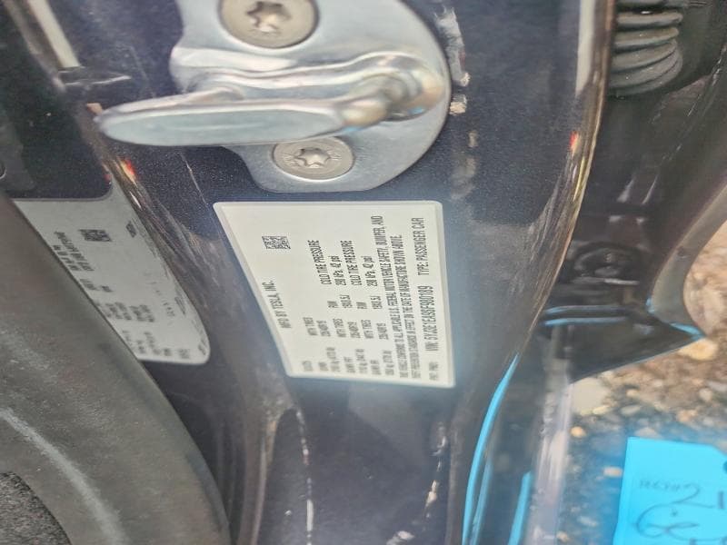 2025 TESLA MODEL 3 12