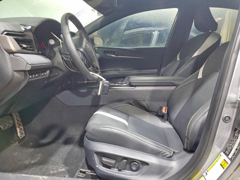 2026 TOYOTA CAMRY SE 7