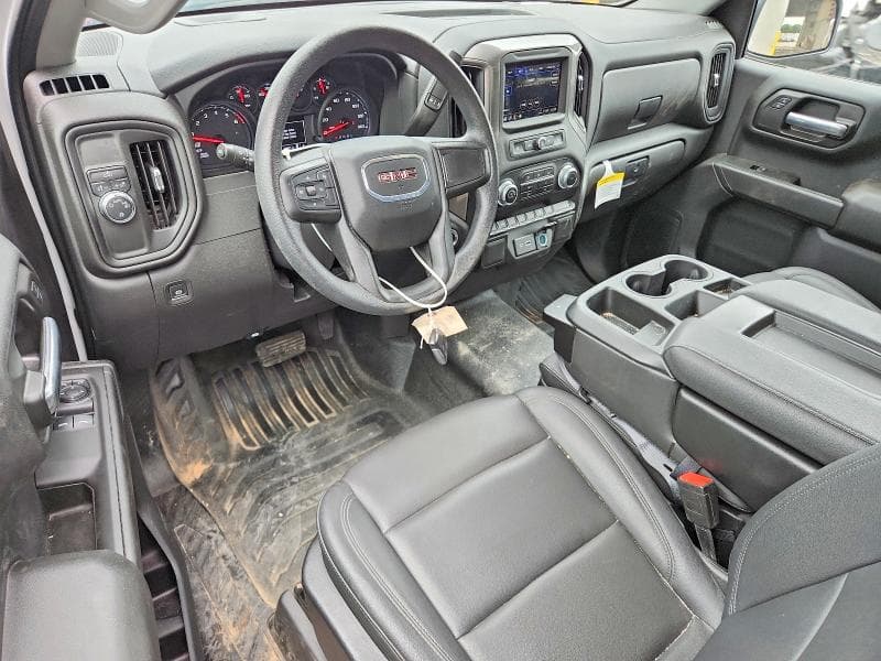2025 GMC SIERRA C1500 8
