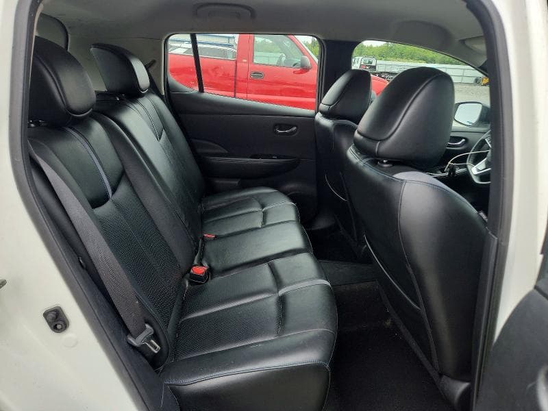 2018 NISSAN LEAF SL 10