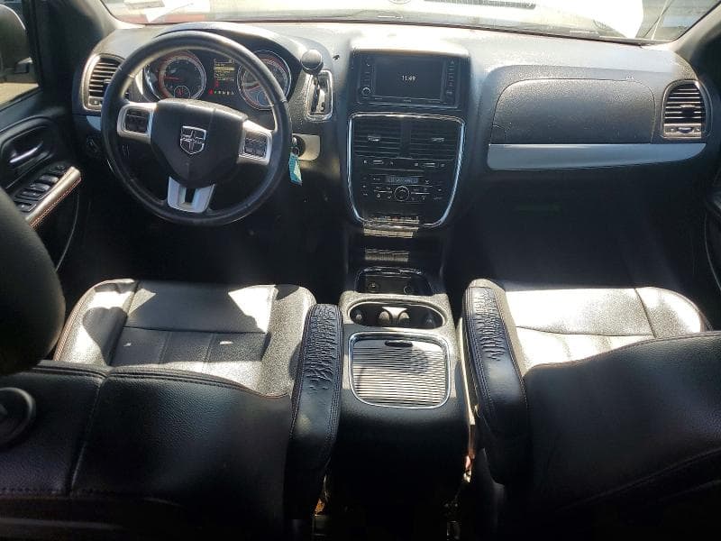 2017 DODGE GRAND CARAVAN GT 8