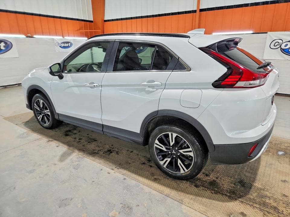 2024 MITSUBISHI ECLIPSE CROSS LE 2