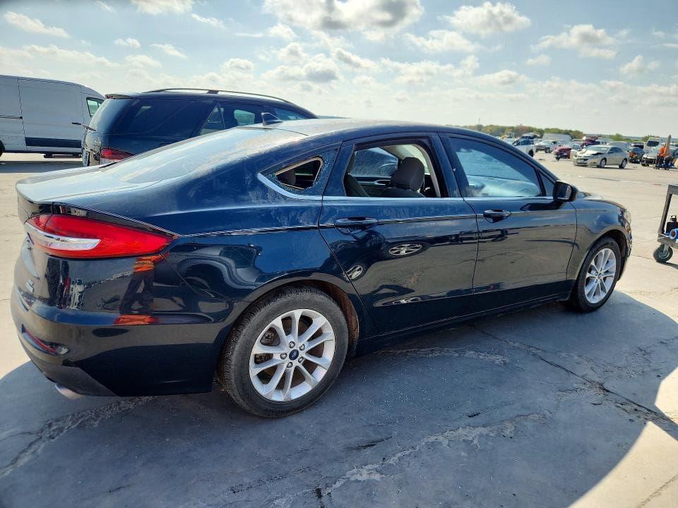 2020 FORD FUSION SE 3