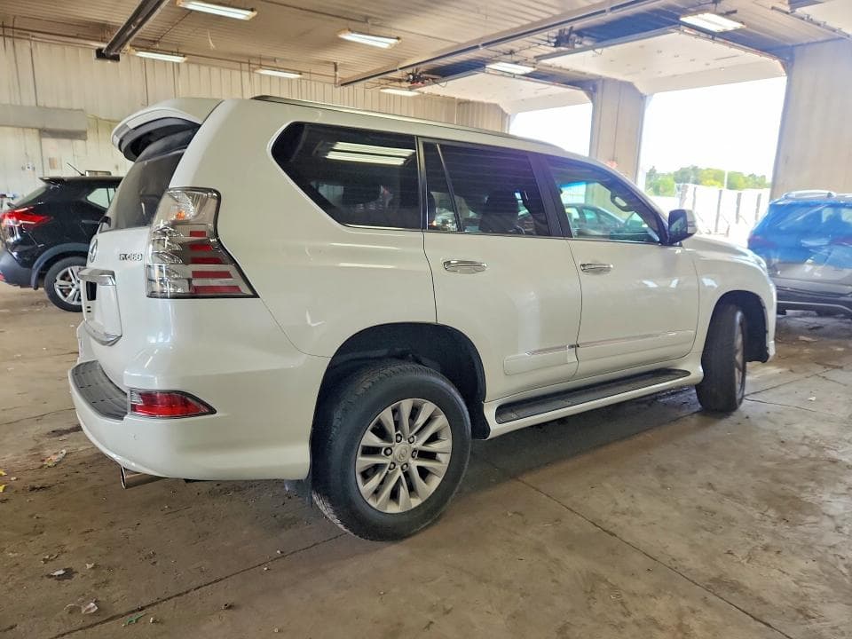 2019 LEXUS GX 460 3