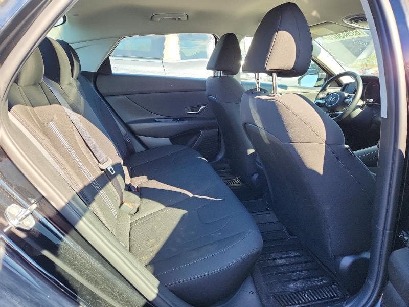 2021 HYUNDAI ELANTRA SEL 10