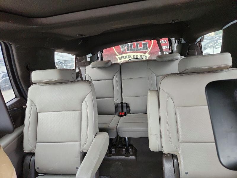 2021 GMC YUKON SLT 10