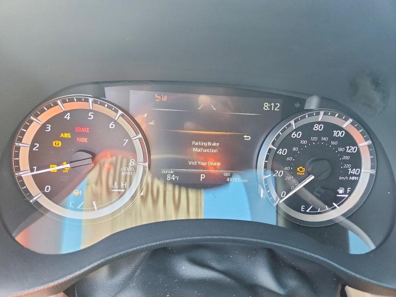 2023 TOYOTA HIGHLANDER XLE 9