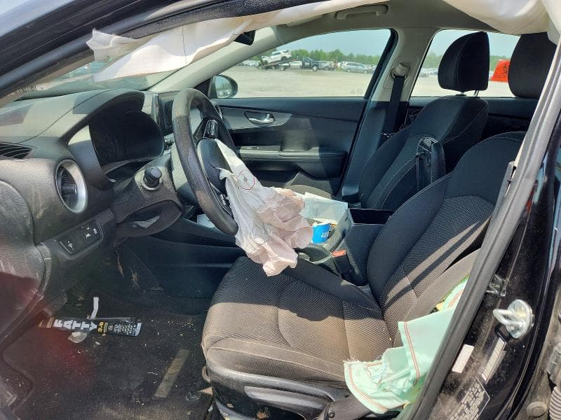 2019 KIA FORTE LXS 7