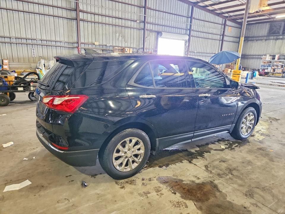 2018 CHEVROLET EQUINOX LS 3