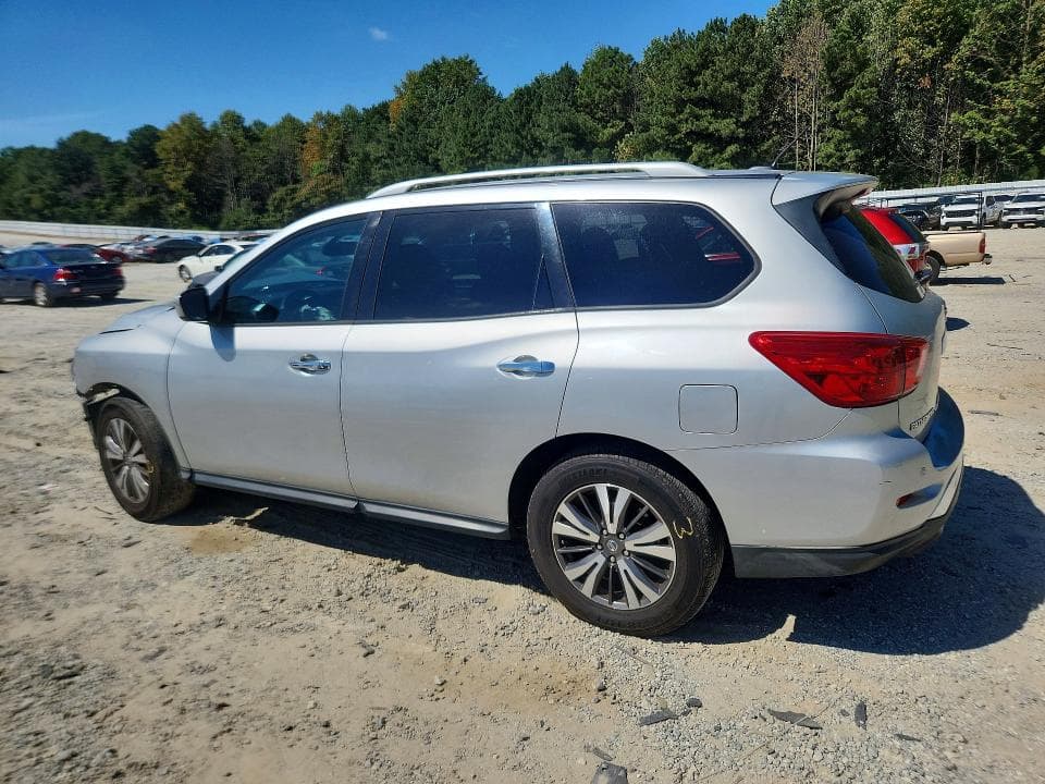 2017 NISSAN PATHFINDER SV 2