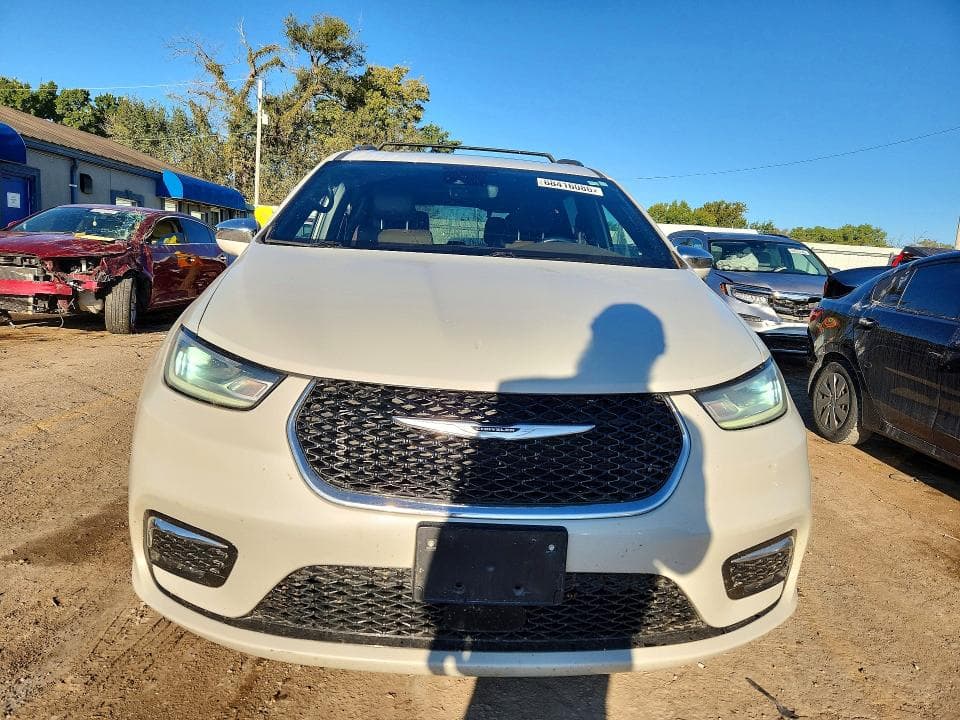 2021 CHRYSLER PACIFICA LIMITED 5