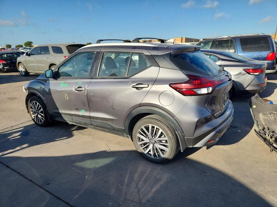 2024 NISSAN KICKS SV 2