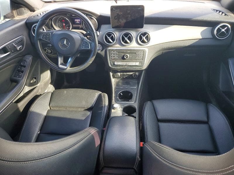 2018 MERCEDES-BENZ CLA 250 8