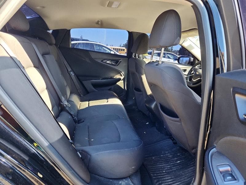 2017 CHEVROLET MALIBU LS 10