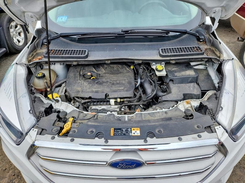 2018 FORD ESCAPE SE 12