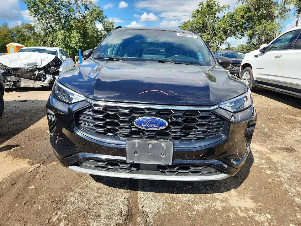 2024 FORD ESCAPE ST LINE 5