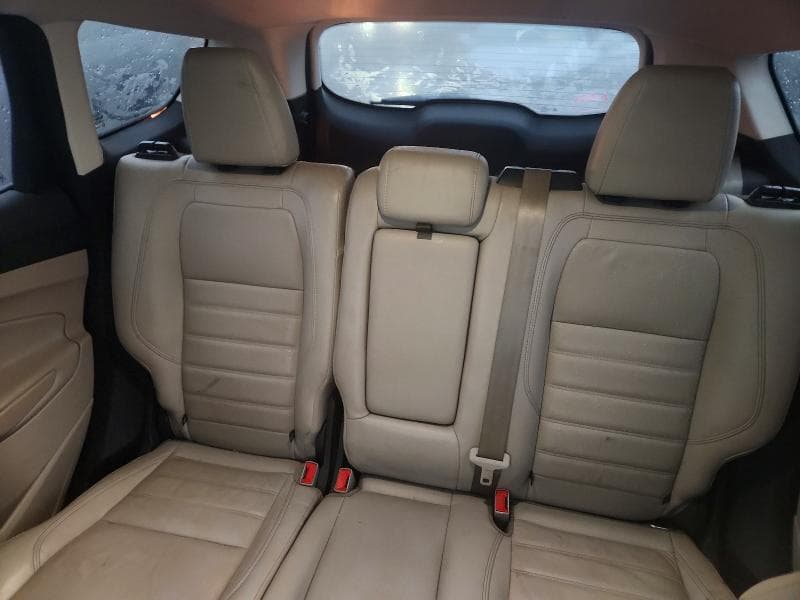 2018 FORD ESCAPE SEL 10