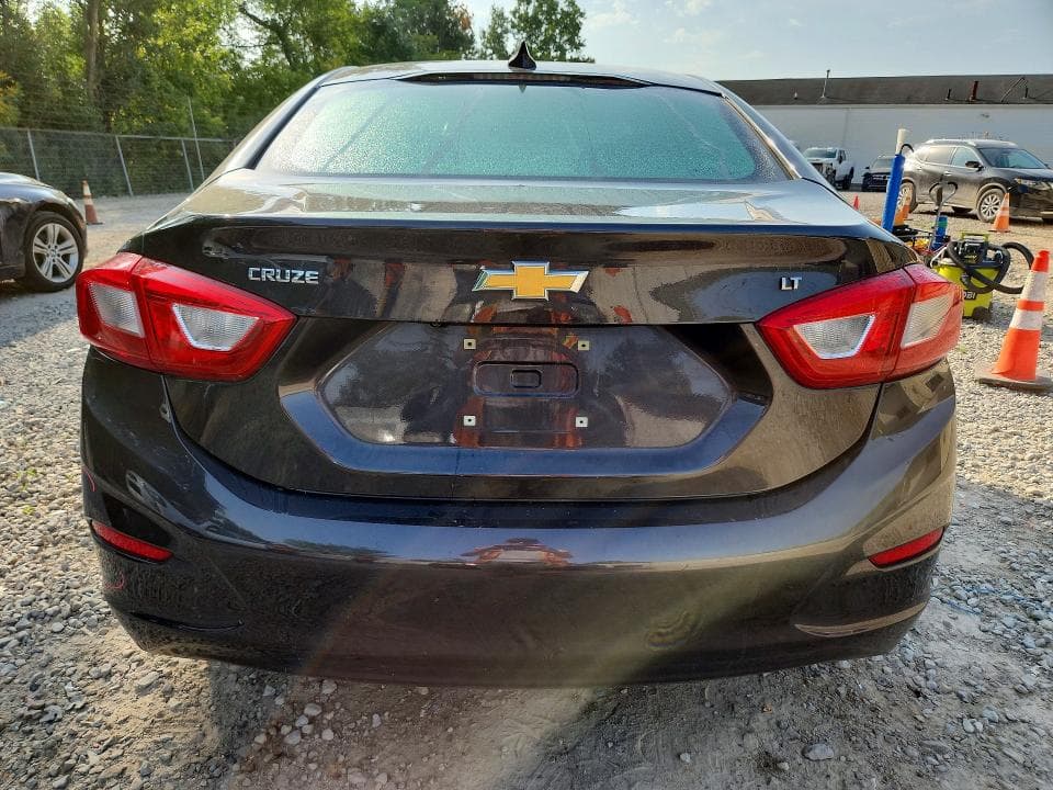 2017 CHEVROLET CRUZE LT 6