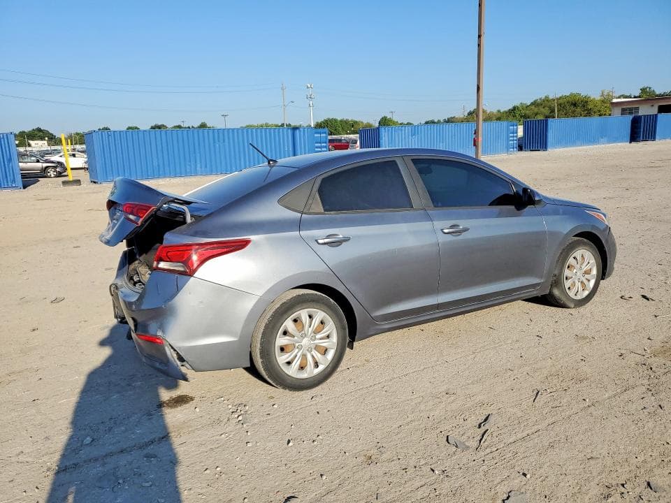 2020 HYUNDAI ACCENT SE 3