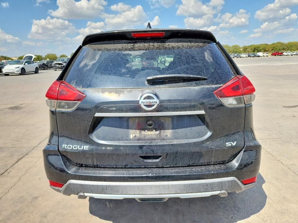 2017 NISSAN ROGUE SV 6