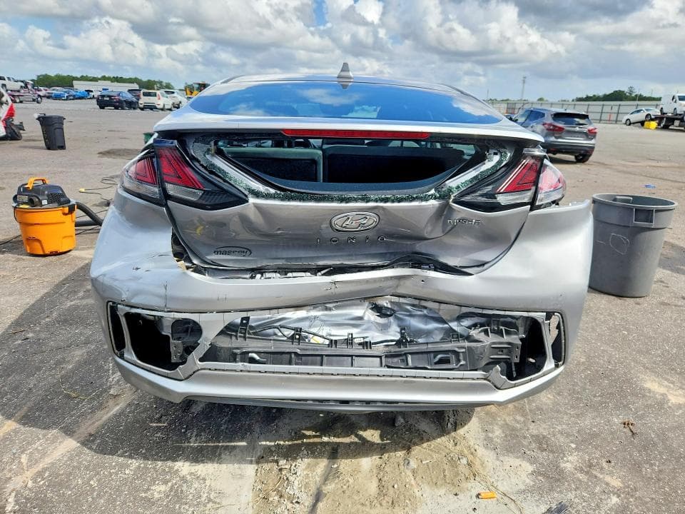 2022 HYUNDAI IONIQ SEL 6