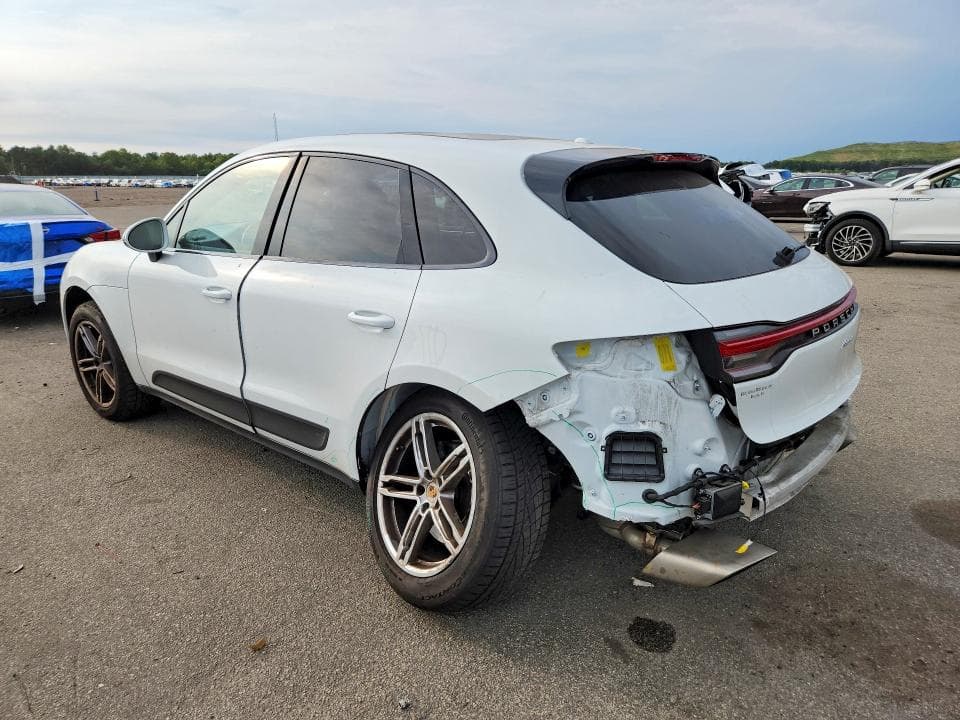 2021 PORSCHE MACAN 2