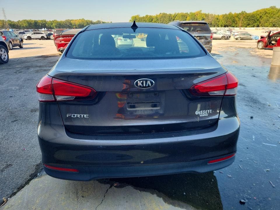 2017 KIA FORTE LX 6