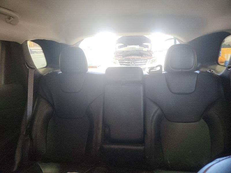 2019 JEEP CHEROKEE LIMITED 10