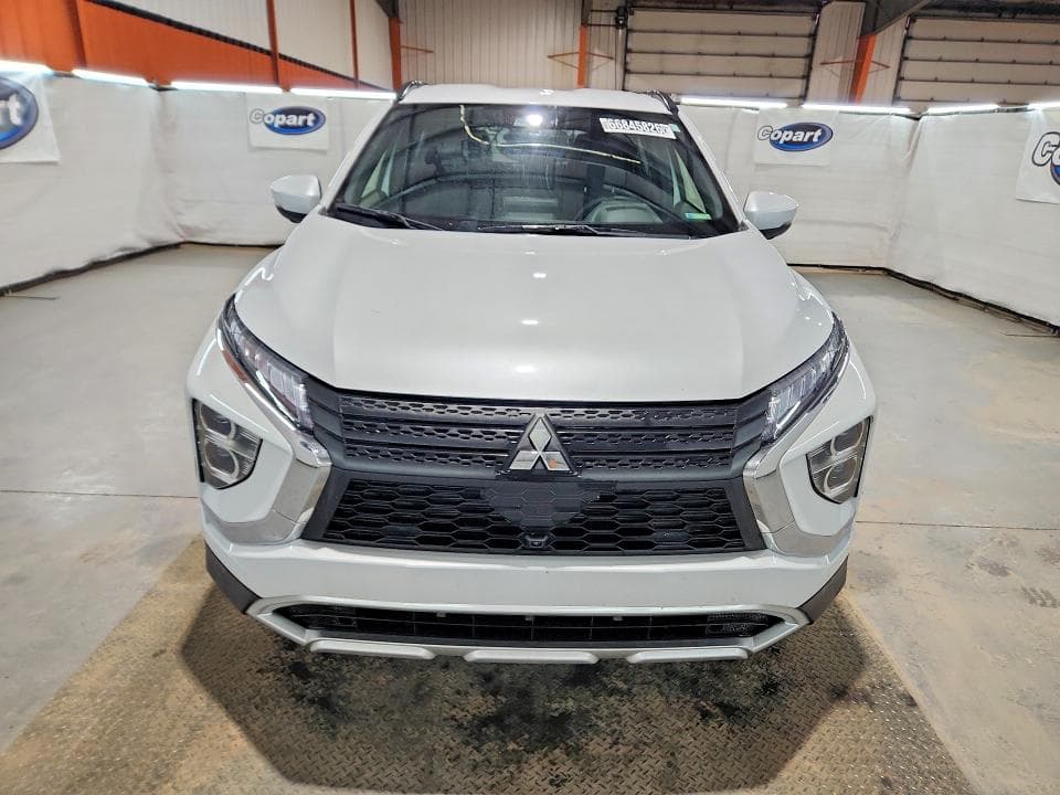 2024 MITSUBISHI ECLIPSE CROSS LE 5